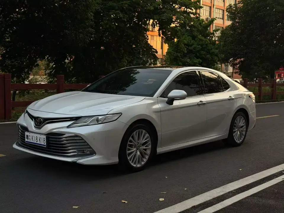 Toyota Camry Facelift 2.5G Luxury Edition 2020
