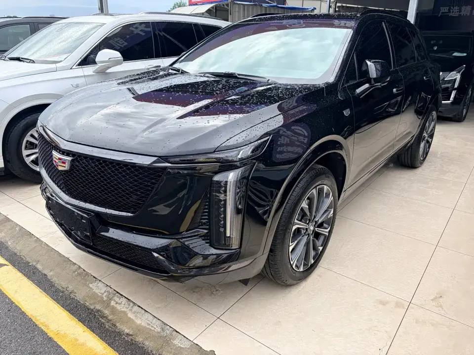 Cadillac XT5 2.0T Luxury Model 2026