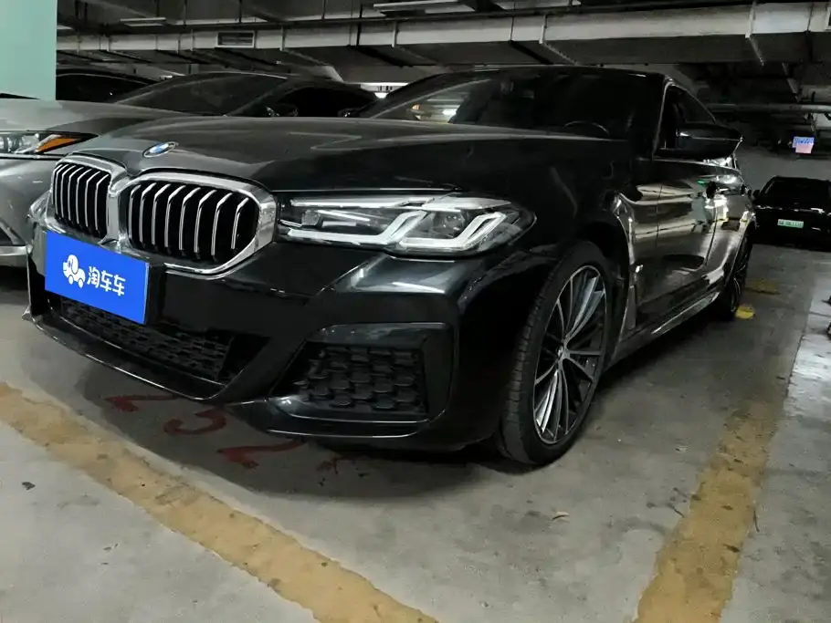 BMW 5 Series 530Li Leading M Sport Package 2022