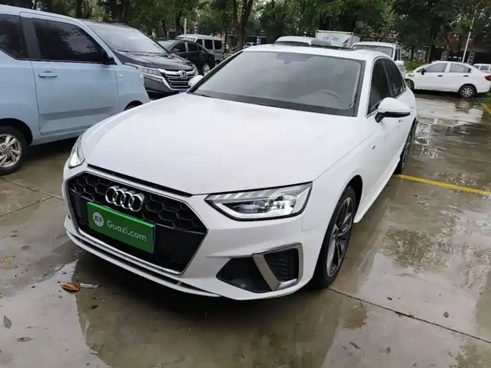 Audi A4L 40 TFSI Fashion Dynamic 2022