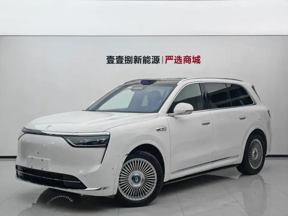 AITO Wenjie AITO M8 Model Extended Range Max+ Edition 53.4kWh 6-Seater 2025