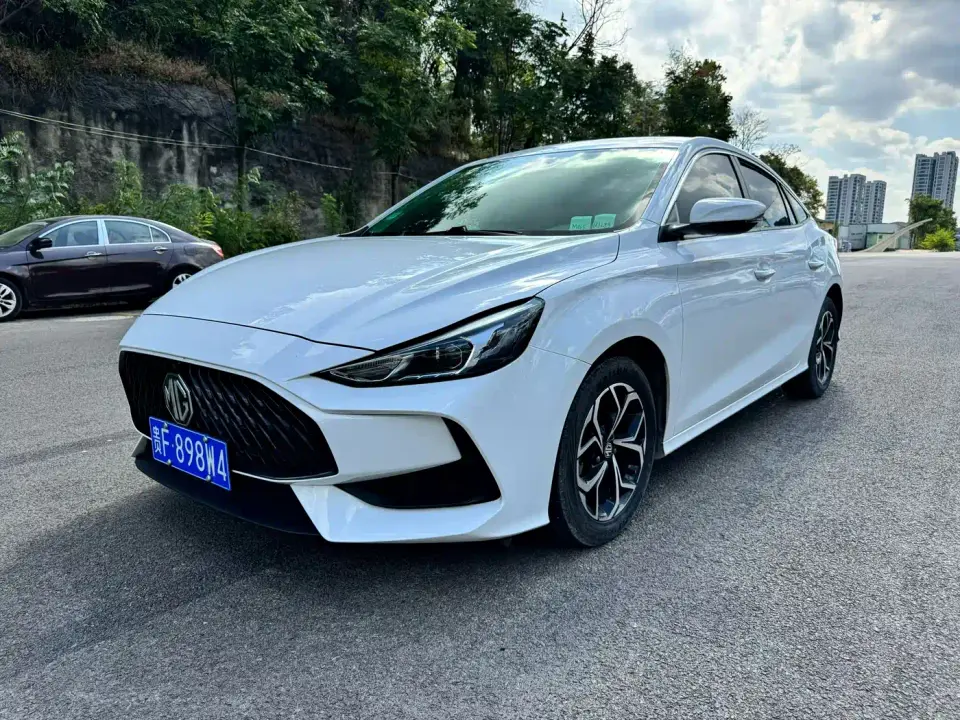 MG MG5 Model 180DVVT CVT Youth Luxury Edition 2021
