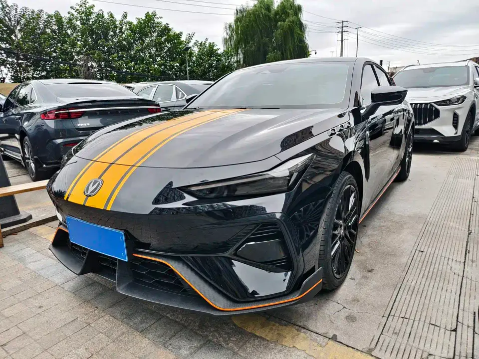 Changan UNI-V 3rd Generation 1.5T 500Bar Premium 2025