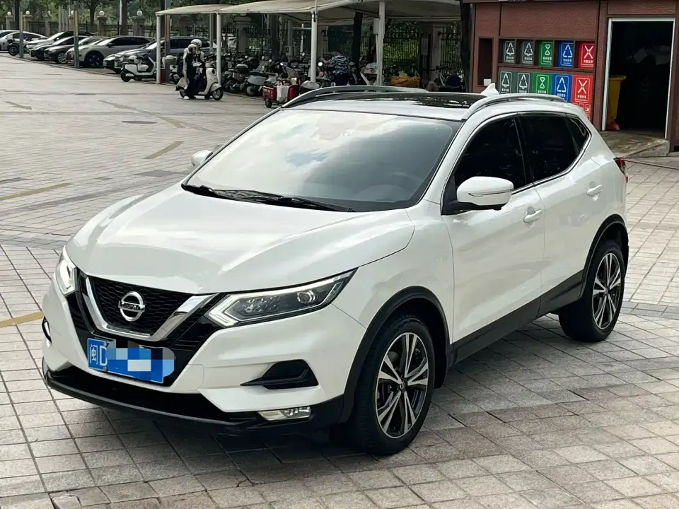 Nissan Qashqai 2.0L CVT Luxury Edition 2019