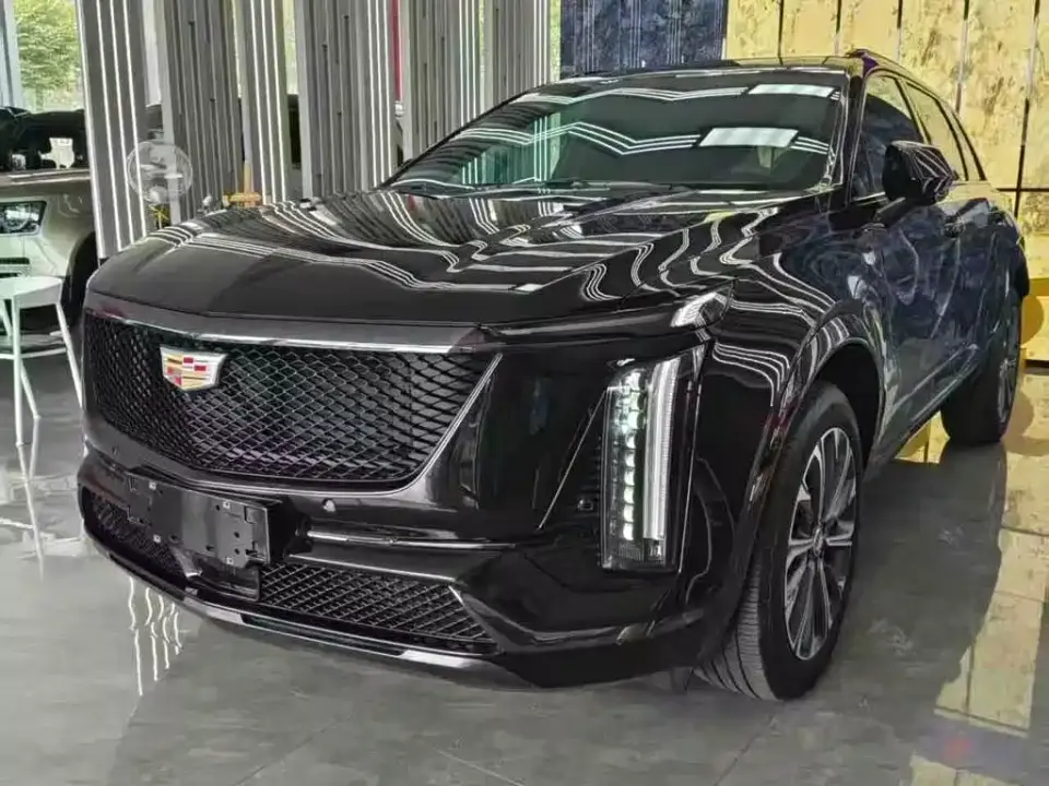 Cadillac XT5 2.0T Luxury 2025