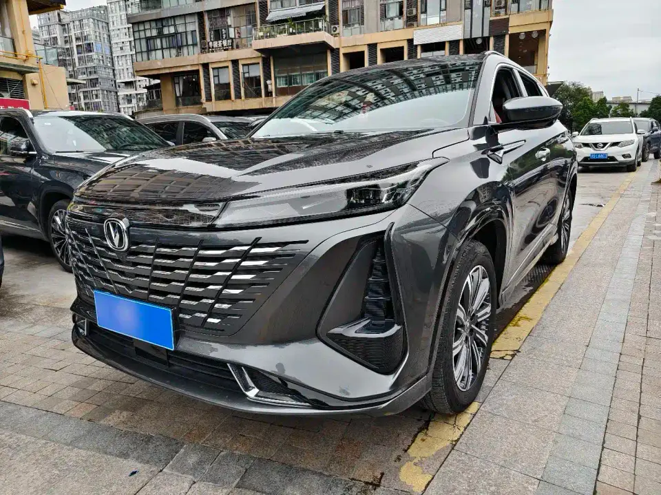 Changan CS75 PLUS 3rd Generation Champion Edition 1.5T Smart Drive Leader 2024