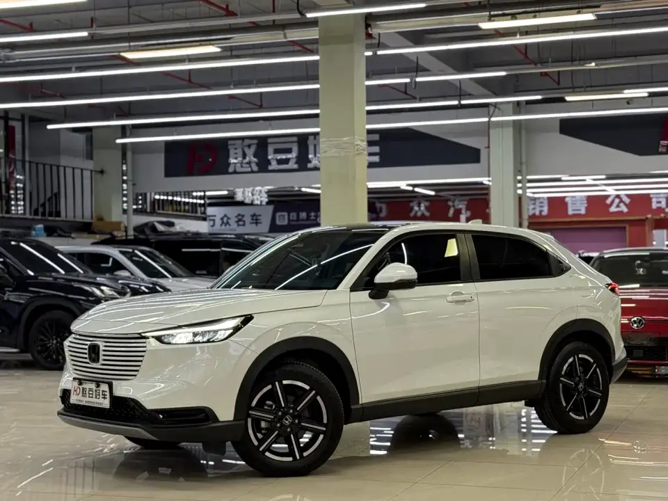Honda Vezel 1.5L CVT Pioneer Edition 2023