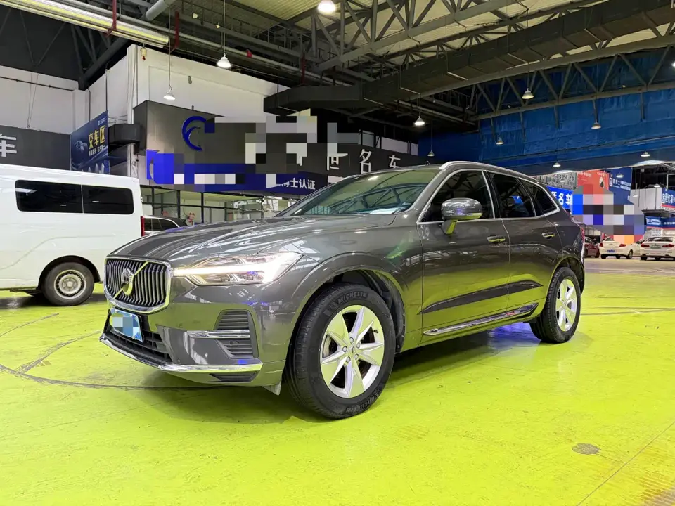 Volvo XC60 B5 AWD R-Design 2021