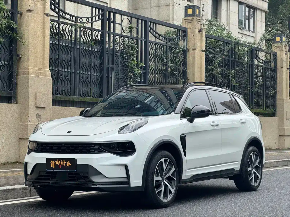 Lynk & Co 01 2.0TD AWD Halo Sport 2021