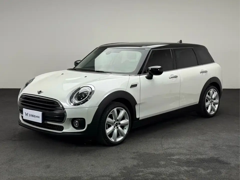 Mini CLUBMAN 1.5T COOPER Classic 2024