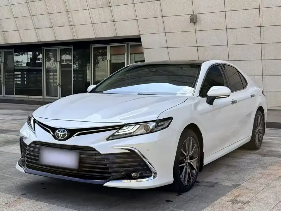 Toyota Camry 2.5G Luxury Edition 2022