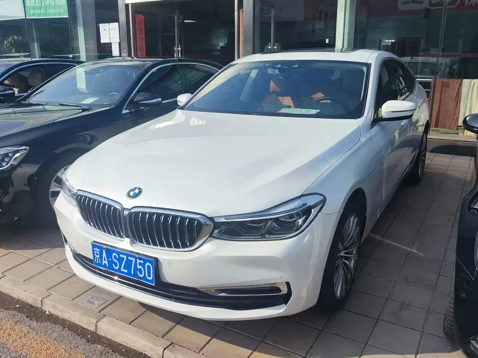 BMW 6 Series GT 630i Luxury Design Package 2019