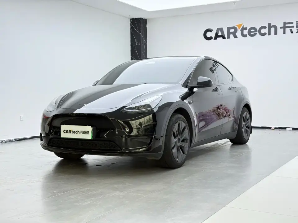 Tesla Model Y Facelift Rear-Wheel Drive Version 2023