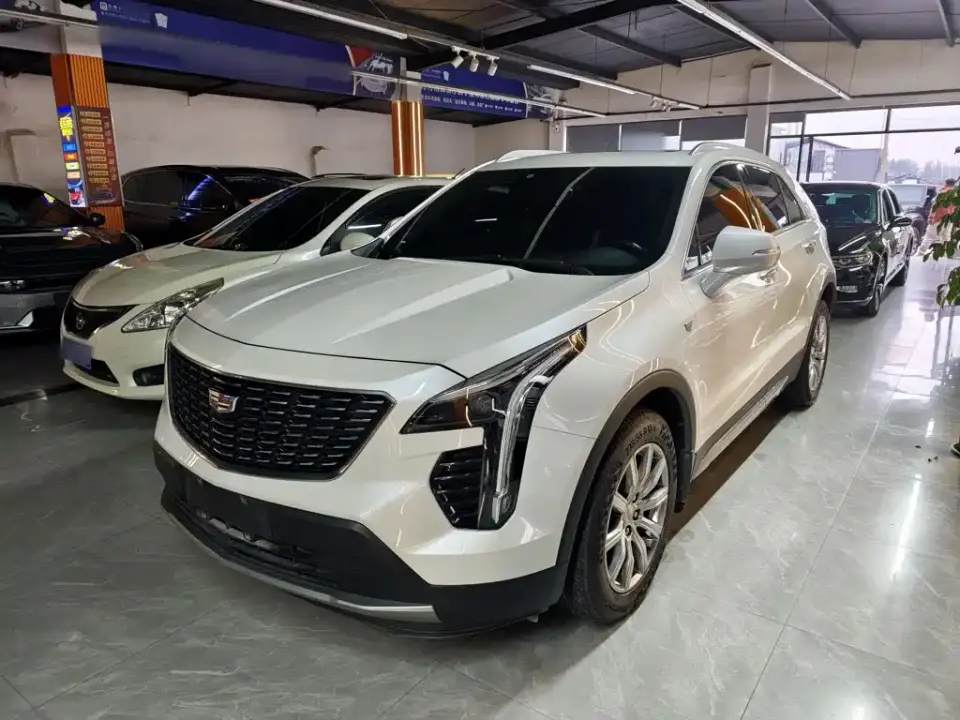 Cadillac XT4 28T FWD Premium Edition 2022