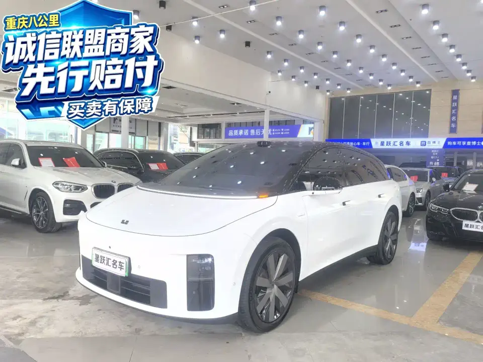 Li Auto i6 4WD Base Model 2026