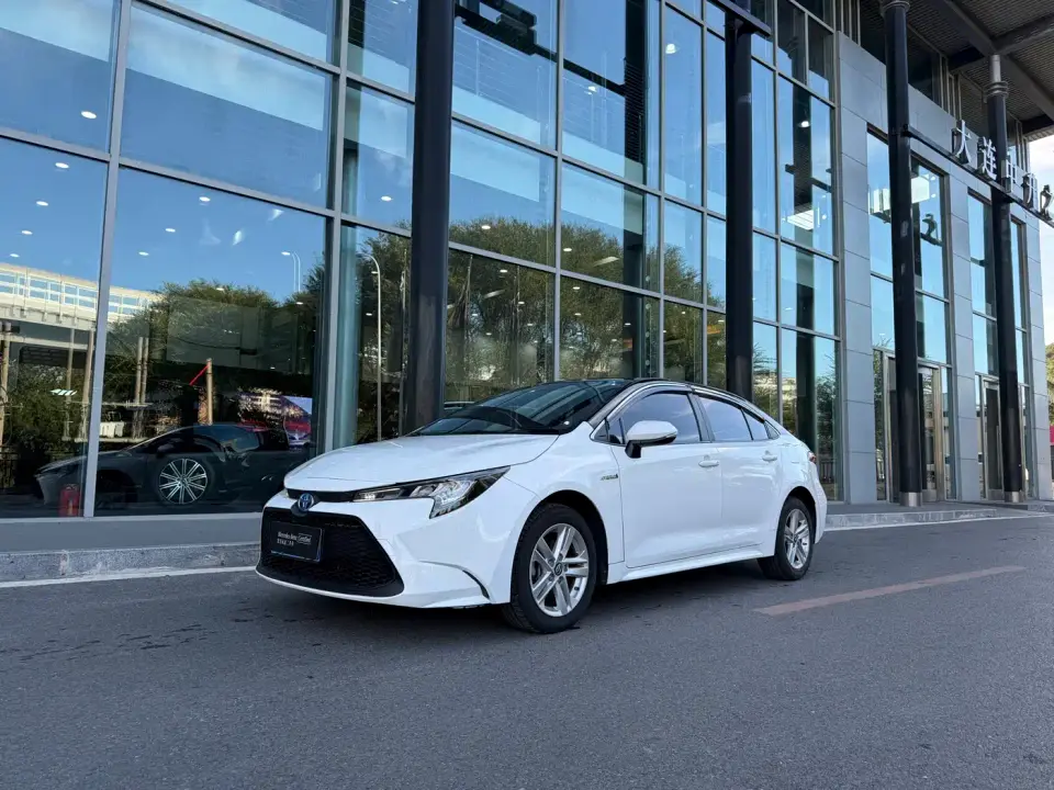 Toyota Levin Dual Engine 1.8H E-CVT Progressive Edition 2022