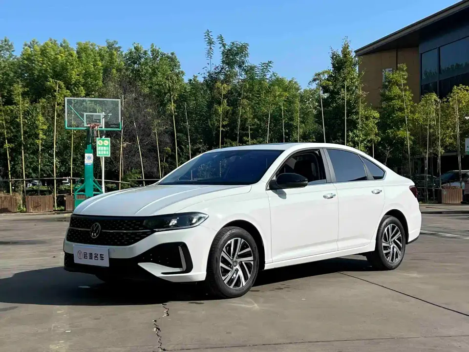 Volkswagen Lavida Model 300TSI DSG Starlight Leading Edition 2025