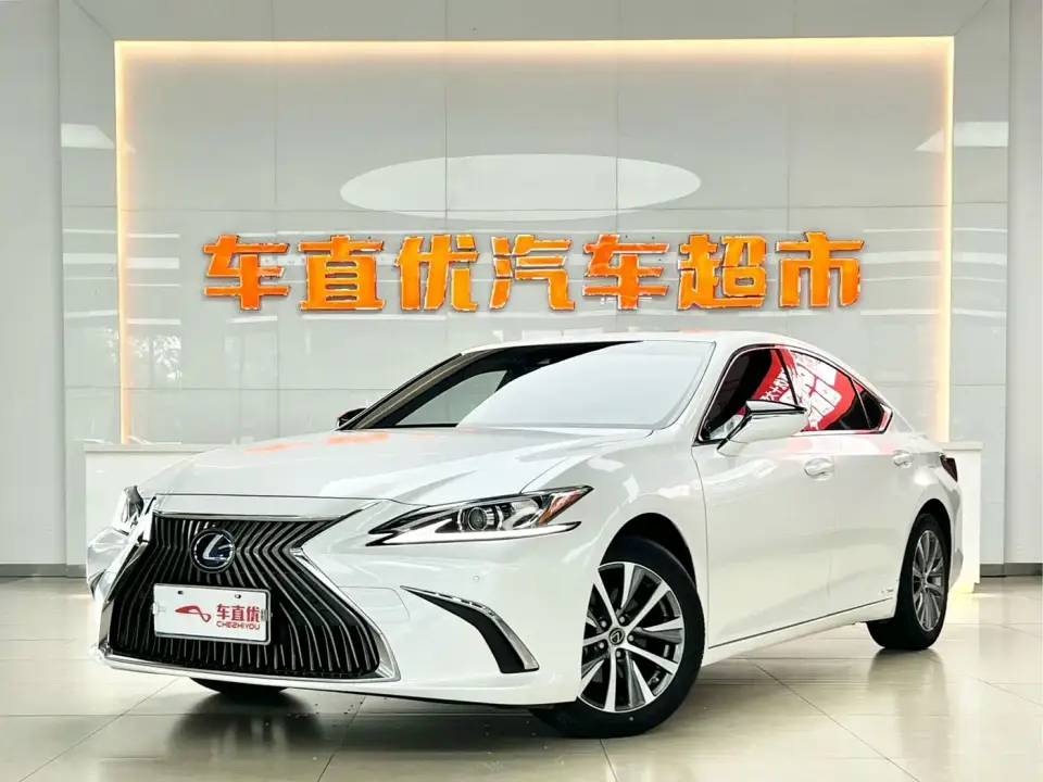 Lexus ES Model 300h Excellence Edition China V 2019