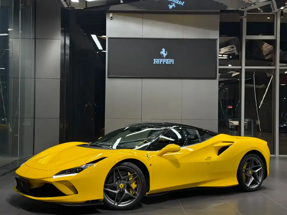 Ferrari F8 Tributo 3.9T V8 2022