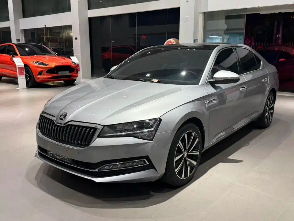 Skoda Superb Facelift TSI280 DSG Premium Edition 2023