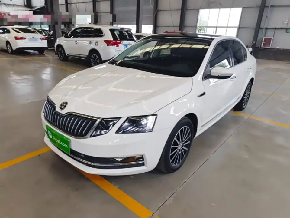 Skoda Octavia TSI230 DSG Zhixing Luxury Edition China VI 2019