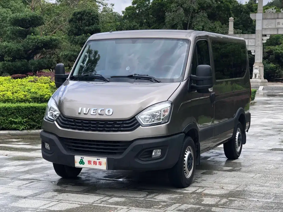 Iveco Daily 2.0T Manual Chaorui Short Wheelbase Low Roof Sliding Door F1A 2022