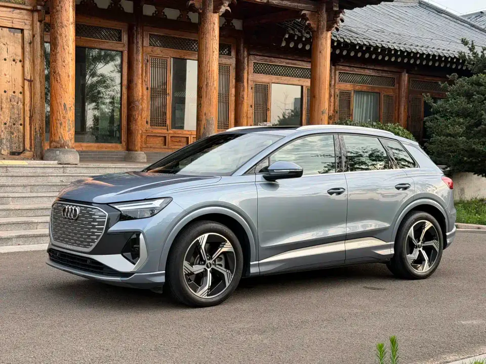 Audi Q4 e-tron 40 e-tron Creation Edition 2024