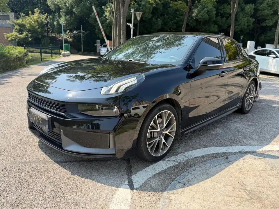 Lynk & Co 03 2.0TD Auto Power Pro Version 2019