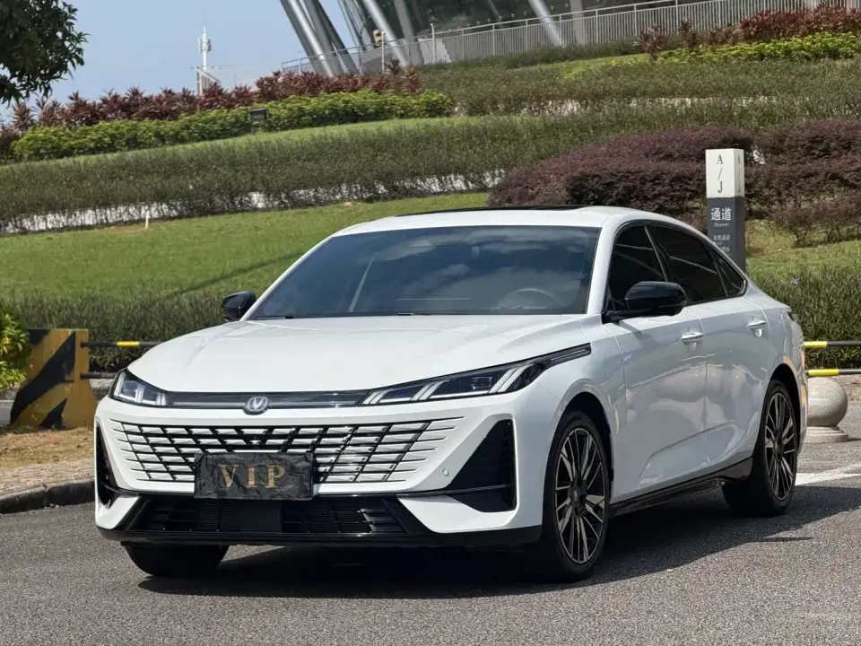Changan Eado Model Year Facelift 1.5T 500Bar Premium Edition 2026