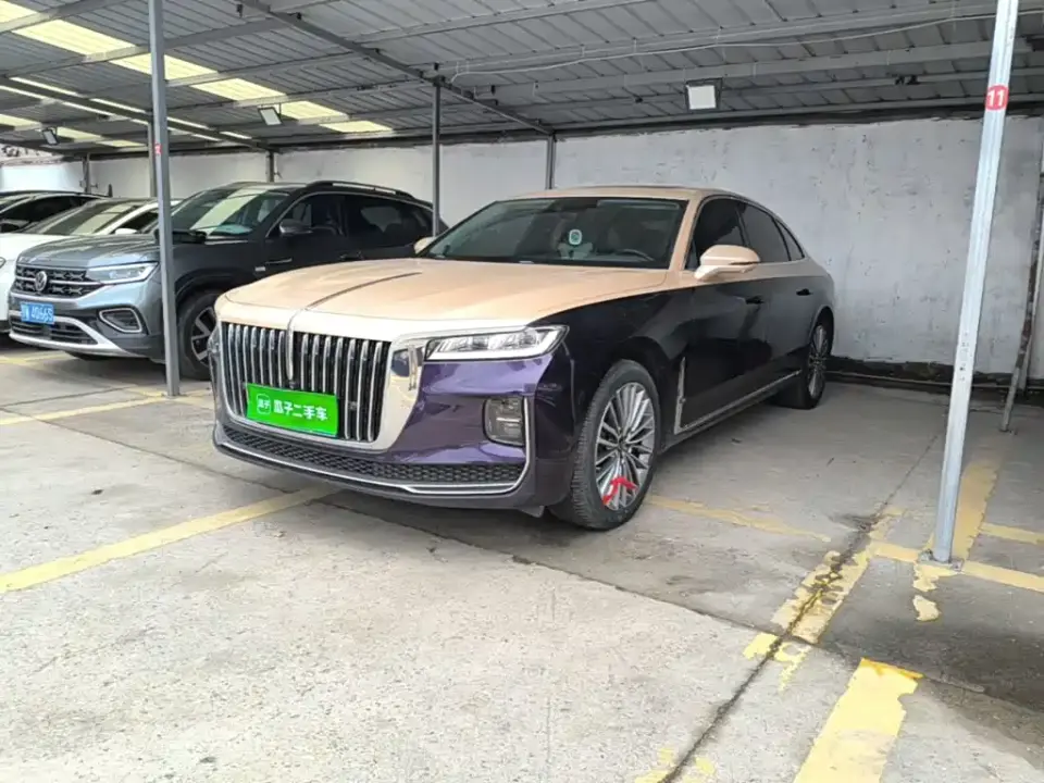Hongqi H9 2.0T Smart Connection Qi Xiang Edition 2022