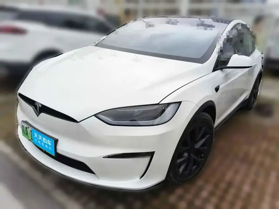 Tesla Model X Tri-motor AWD Plaid 2024