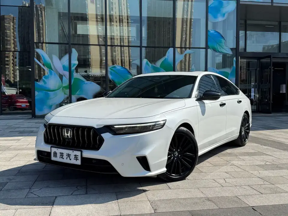 Honda Inspire 260TURBO Brilliant Edition 2024