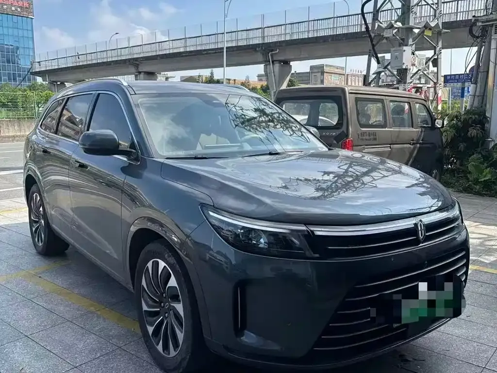 AITO Wenjie AITO M7 1.5T RWD Plus 5-Seater 2023 — фото 3