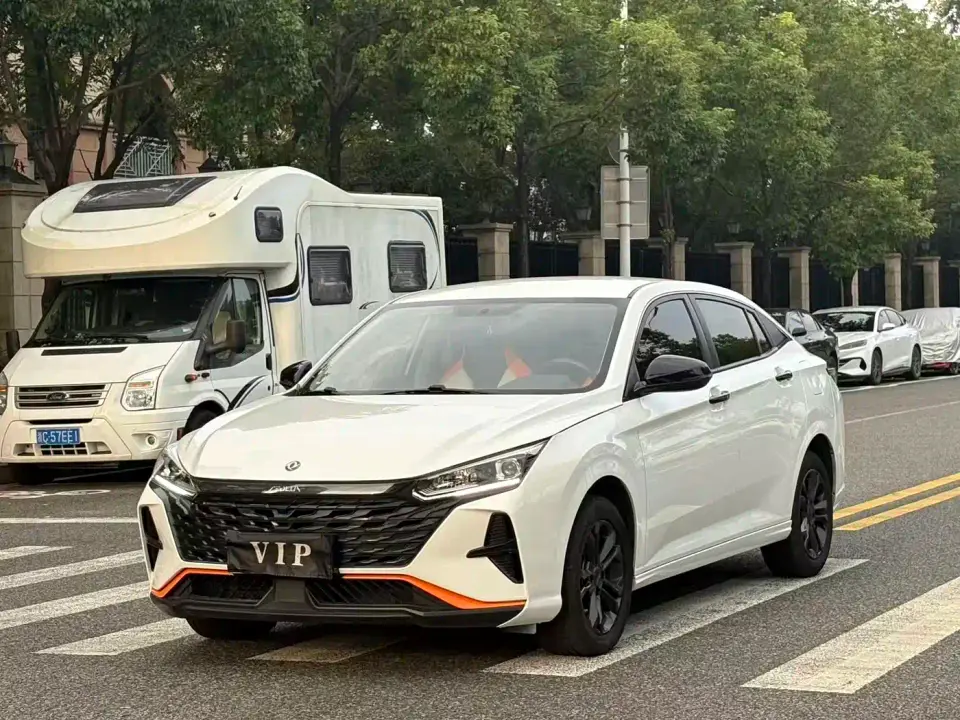 Dongfeng Aeolus Yixuan 1.5L Automatic Glory Edition 2022
