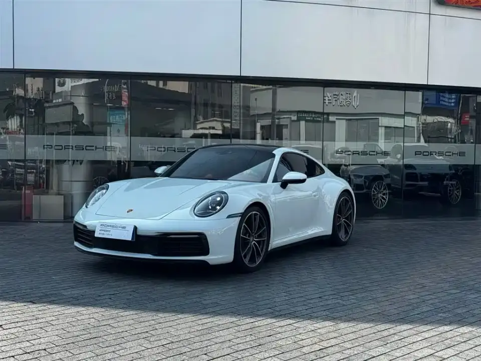 Porsche 911 Carrera 3.0T 2022