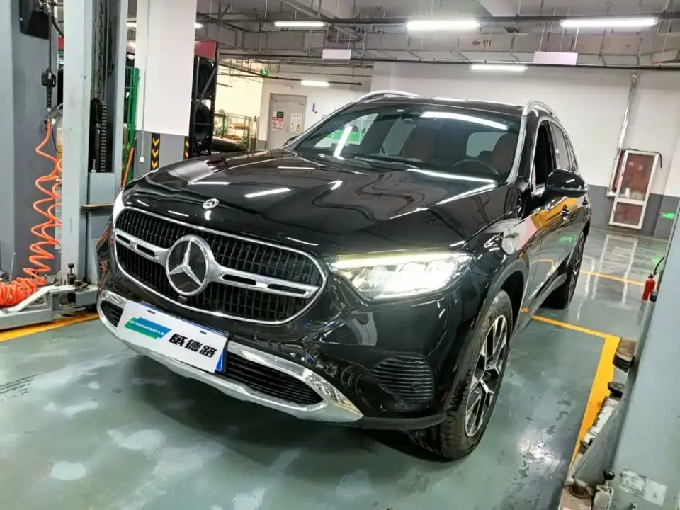 Mercedes-Benz GLC-Class GLC 260 L 4MATIC Dynamic 5-seater 2024