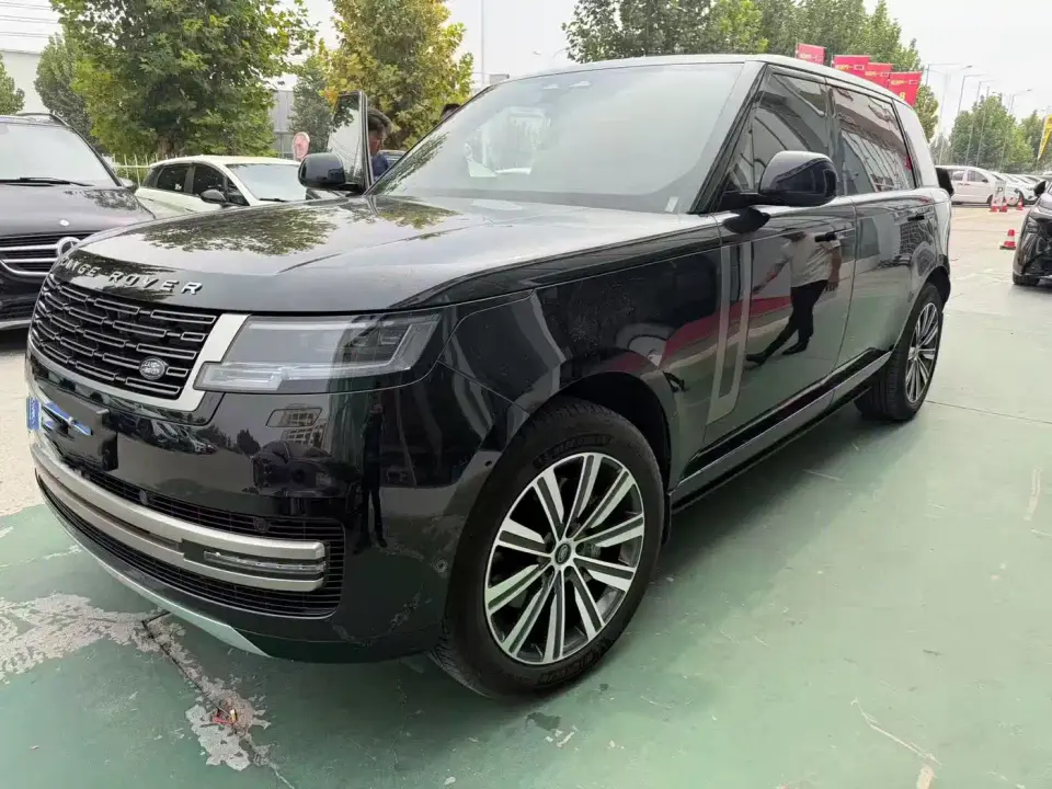 Land Rover Range Rover 3.0 L6 400PS Flourishing Era Extended Wheelbase 2025