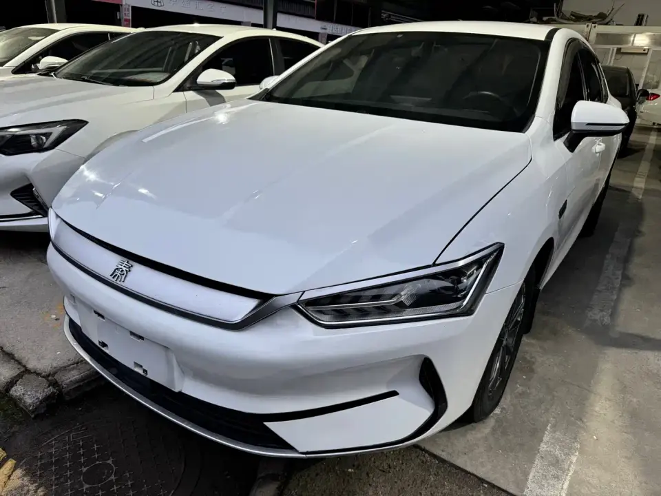 BYD Qin PLUS EV 400KM Luxury Model 2022