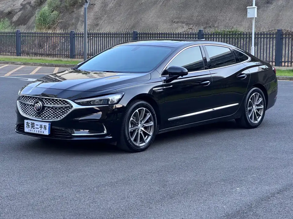 Buick LaCrosse 652T Luxury 2023