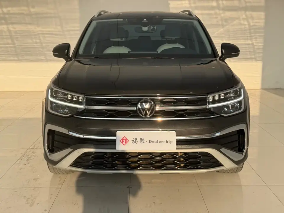 Volkswagen Tharu 300TSI 2WD Full Moon Edition 2023