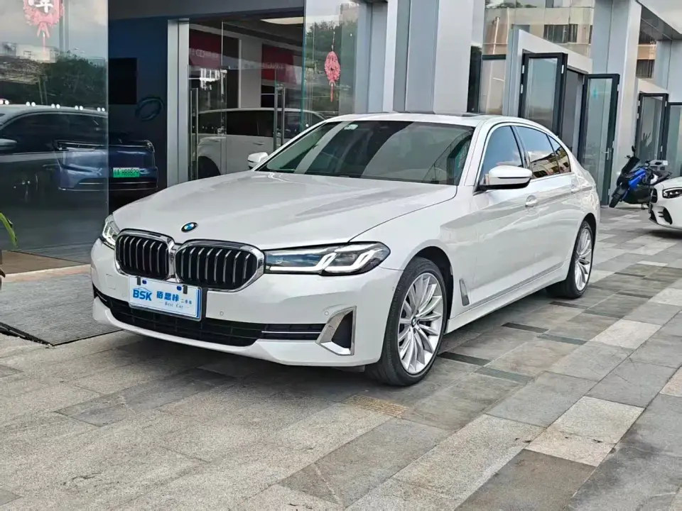 BMW 5 Series Facelift 530Li Premium Luxury Package 2022