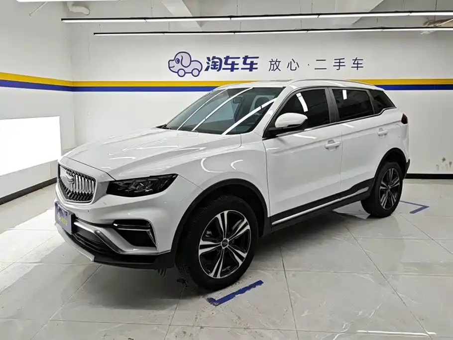 Geely Boyue 1.8TD DCT Elegance 2022