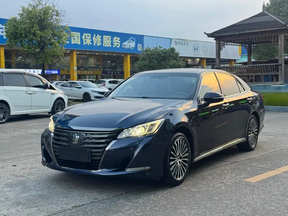 Toyota Crown 2.0T Sport Edition 2019
