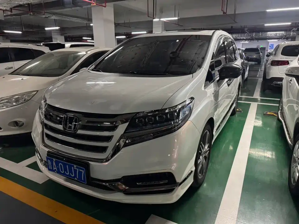 Honda Elysion 2.0L Hybrid Luxury Edition 2021