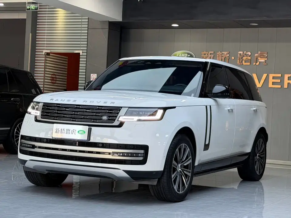 Land Rover Range Rover 3.0 L6 400PS Golden Age 7-Seater Long Wheelbase 2023