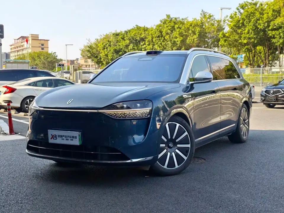AITO Wenjie AITO M9 Extended Range Ultra 42kWh 6-Seater 2024
