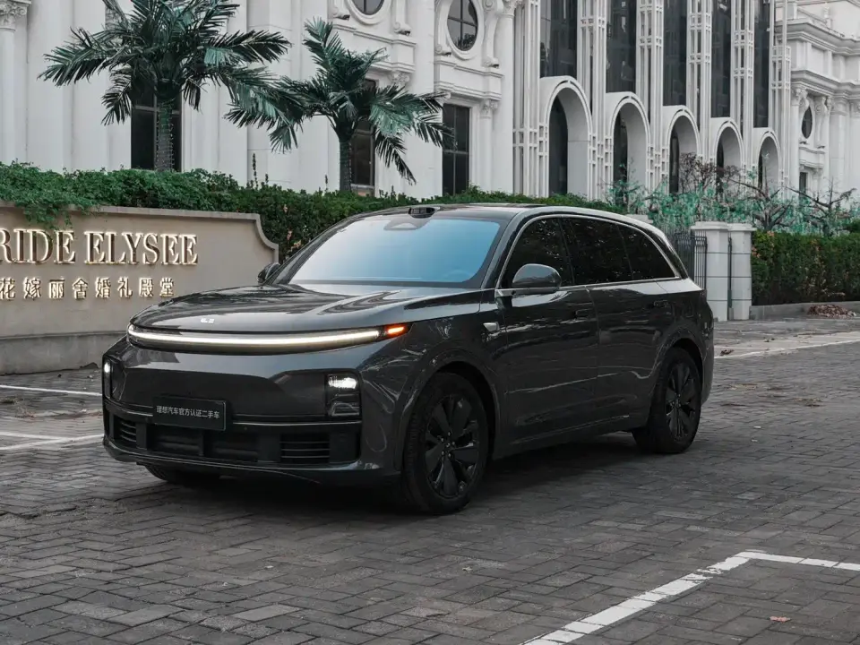 Li Auto L7 Max Smart Renewal Edition 2025