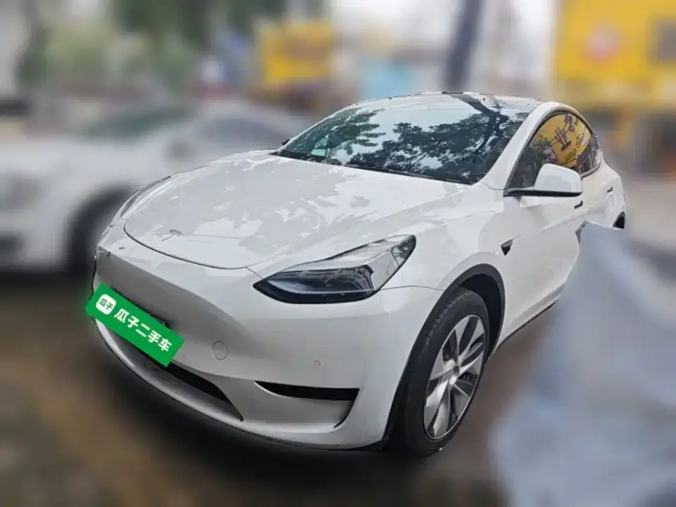 Tesla Model Y Facelift Rear-Wheel Drive Version 2023