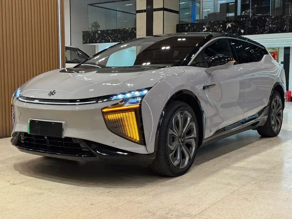 Hiphi X Founder Edition 6-Seater 2021