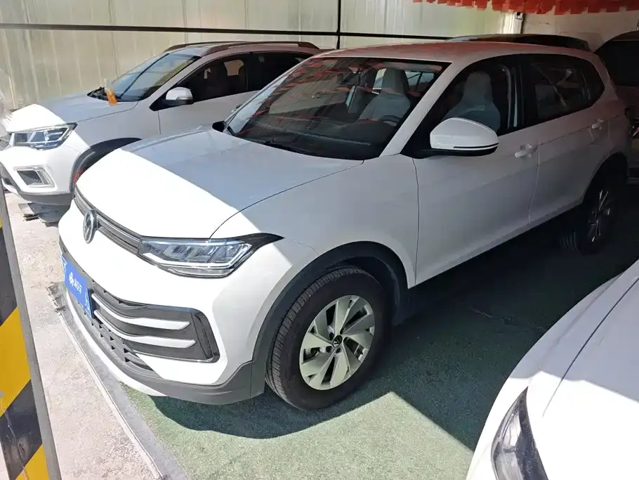 Volkswagen Tharu New Sharp 1.5L Advance Edition 2026